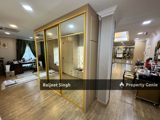 Under Market Value Semi D- Extended and Renovated  in SS4B Kelana Jaya