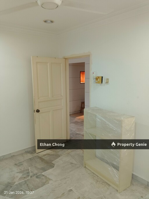 Partially Furnished Unit for Sale at Sri Alam Condominium, Shah Alam
