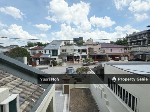 DOUBLE STOREY TERRACE HOUSE (GATED & GUARDED) TAMAN BUKIT SETIAWANGSA KUALA LUMPUR