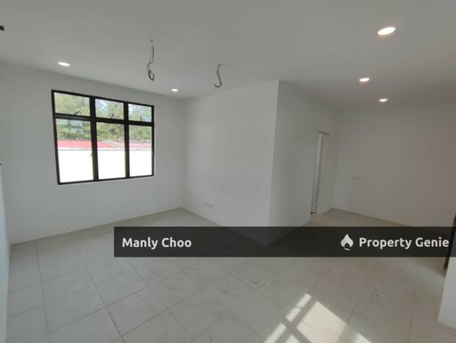 GUARDED 2.5 Storey Terrace Taman Limbongan Indah Near Tarcor Park TOWN