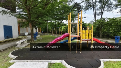 END LOT & 1 COVERED PARKING | Pangsapuri Damai Utama, Bandar Kinrara, Puchong