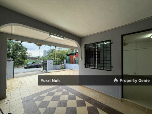2 STOREY TERRACE (AU 2A) TAMAN SERI KERAMAT, KUALA LUMPUR FOR SALE