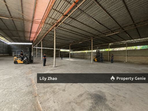 Warehouse cum Showroom cum Office hub for Rent, 11,200 sq ft📍Bundusan, Penampang, Kota Kinabalu.