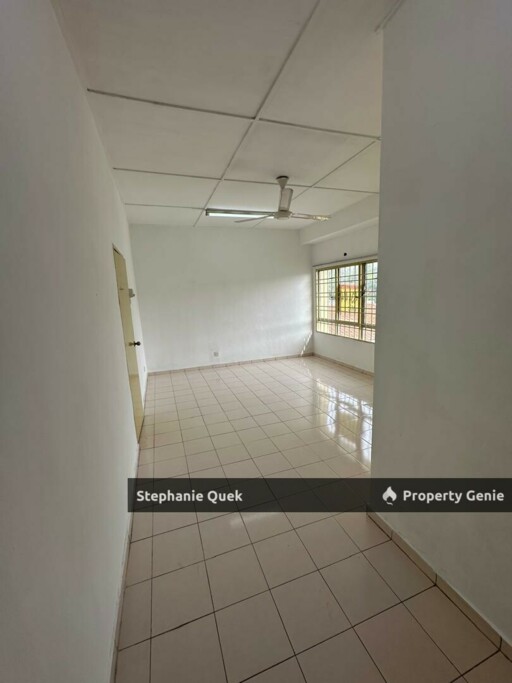Bandar Bukit Tinggi Klang 2 Storey Basic Unit Terrance House For Rent