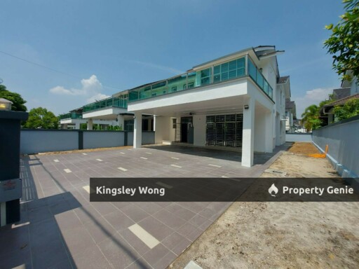 Desa Park The Sierra, Meru Ipoh Freehold Double Storey Semi D Facing field Gated & Guarded