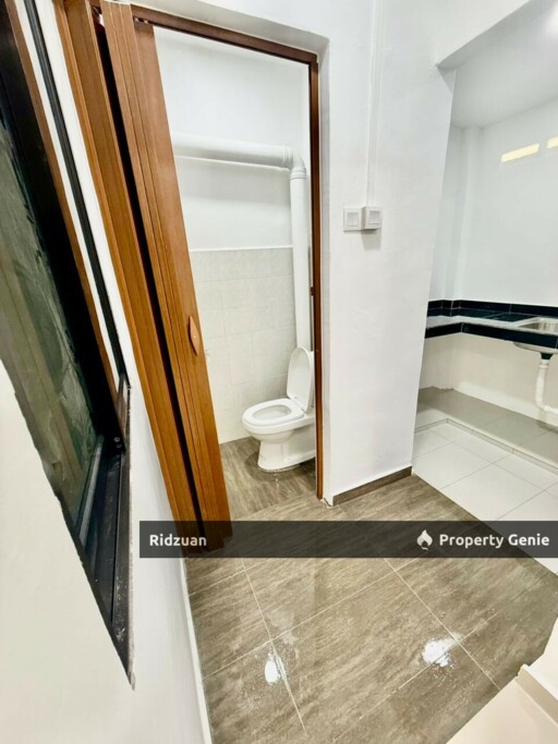 Taman Renggam Jaya, Double Storey Low Cost - Corner Lot at Simpang Renggam