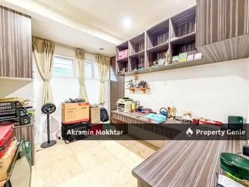 CORNER LOT, FREEHOLD, FACING OPEN & RENOVATED | Double Storey Terrace Putra Bahagia, Putra Heights