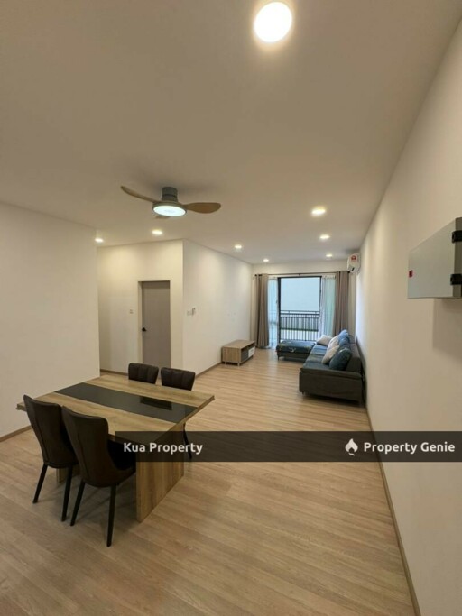 Vantage Residence Apartment