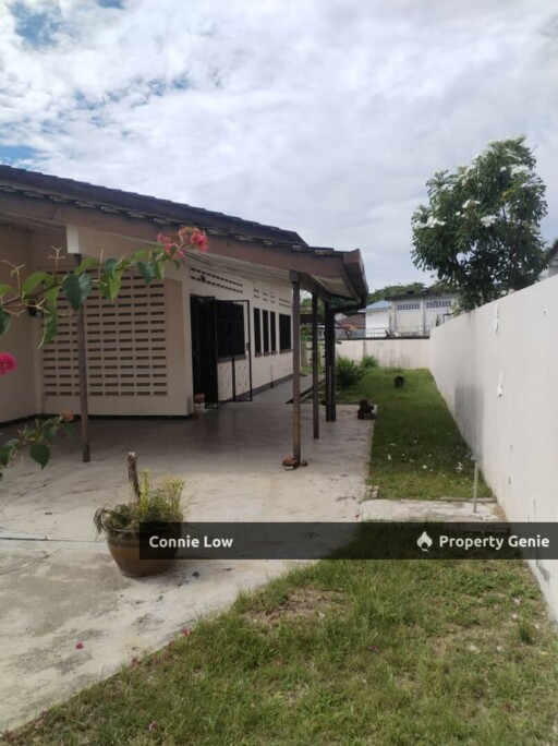 Lim Garden Freehold Bungalow for Sale Taman Lim Ipoh Perak