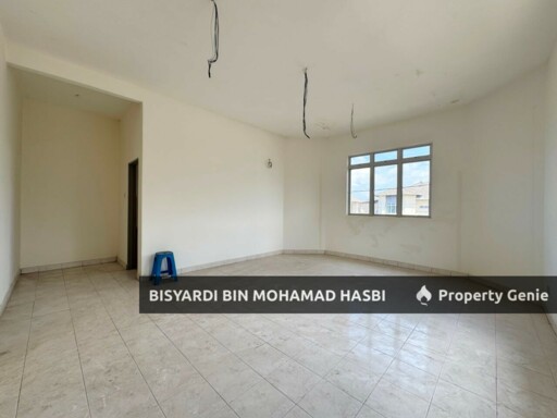 2 Storey Semi D @ Taman Dahlia, Bandar Baru Salak Tinggi, Sepang, Selangor