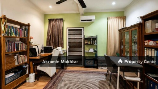 Corner Lot, Fully Renovated & Partially Furnished | Double Storey Bungalow House Perdana Heights U10, Shah Alam