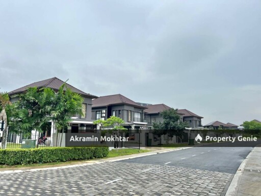 Freehold & Partially Furnished | Double Storey Semi-D (Type Kayana) Setia Mayuri Semenyih