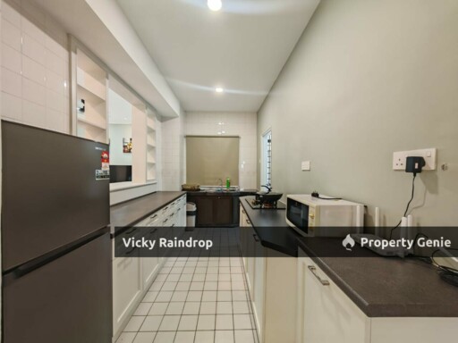 [FOR SALE] BELOW VALUE SELAT HORIZON CONDO LEVEL 11 4 BEDROOM FREEHOLD NEWLY RENOVATED AND FURNISHED