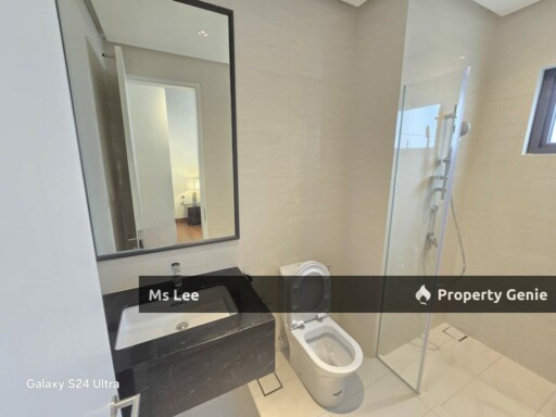 Pavilion Embassy Oxford Residences @ KLCC-Near LRT, level 13 TRX view, Good for investment