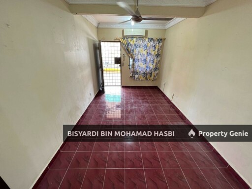 FULLY RENOVATED 2 STOREY TERRACE, BANDAR TASIK KESUMA, BERANANG .