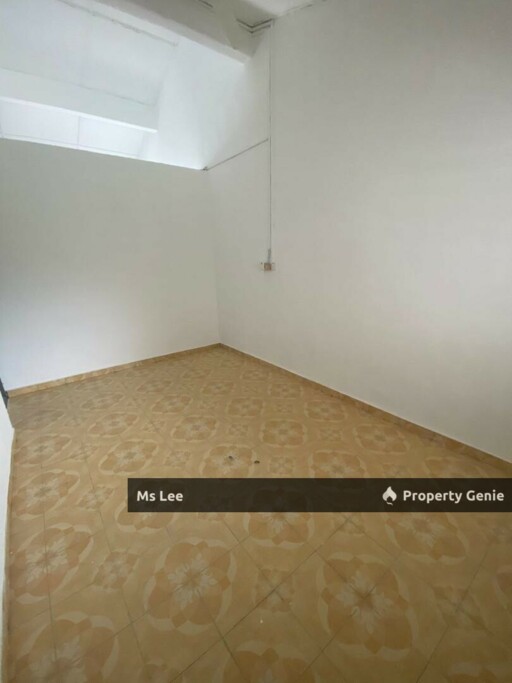 1 storey house-Taman Jayamas (Taman Cuepacs) @ Seremban-Ready Now