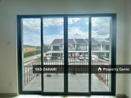 Aster Residence, Diamond City Semenyih | 2-Storey Terrace 4 Bedrooms | RM630K - Brand New, Gated Guarded and Lowest Price