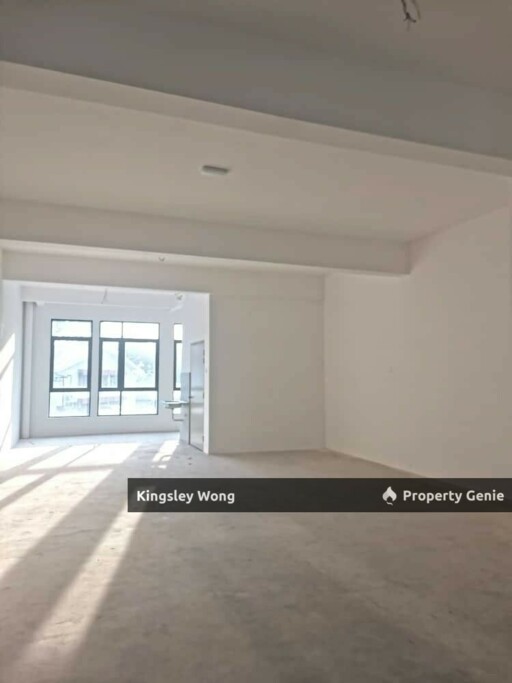 Piccadilly Greentown Brand New Unit 3 Storey Shop Lot Ipoh Center Near Hospital