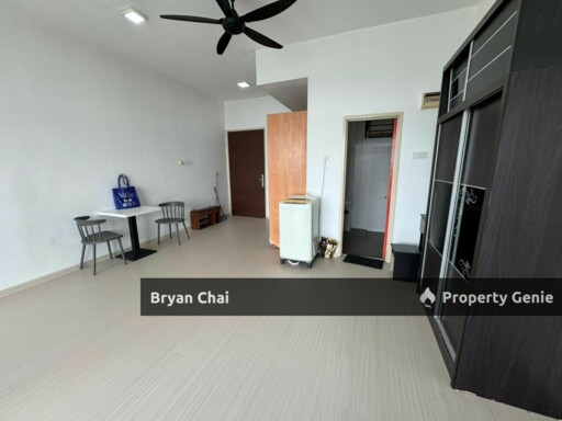 Palazio Taman Mount Austin Studio