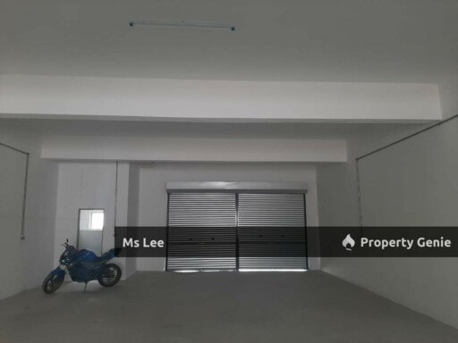 1.5 storey factory-Spring Crest Industrial Park @ Batu Caves-Good for investment Roi 4.5%