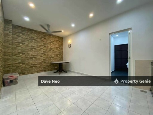 Jalan Setia 2 @ Setia Indah • 2-Storey House • 3+1Beds 3Baths • Partial Furnished