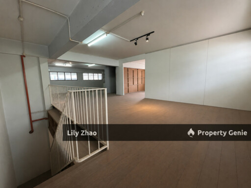 Warehouse cum Showroom cum Office hub for Rent, 11,200 sq ft📍Bundusan, Penampang, Kota Kinabalu.