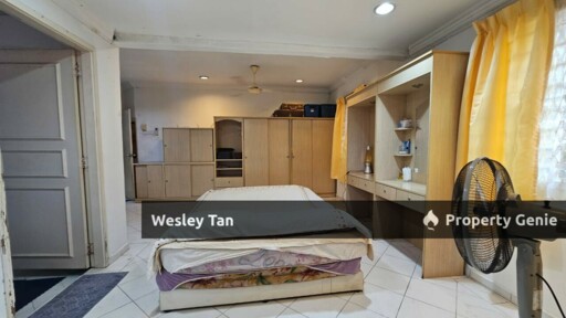 Single Extended Bungalow 4,682sqft 4 Rooms Fully Frunished 43x109 Bumi Lot