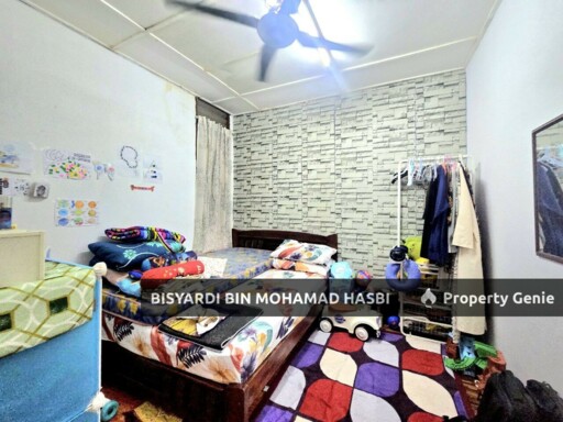 SINGLE STOREY TERRACE BUKIT KINRARA, PUCHONG .
