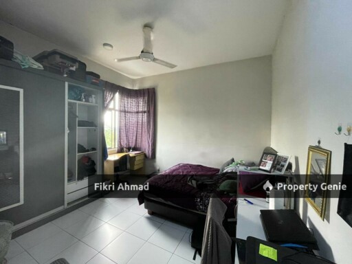 FOR SALE: Near UITM Kristal View Condominium Seksyen 7 Shah Alam