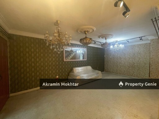 Freehold & Renovated | Jalan Jelok Taman Kajang Baru, Kajang