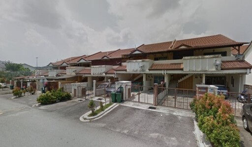 D'Puncak Nusa