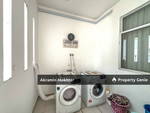 Freehold, Facing Open & Corner Lot | 2 Storey Superlink House Bandar Enstek Nilai Negeri Sembilan