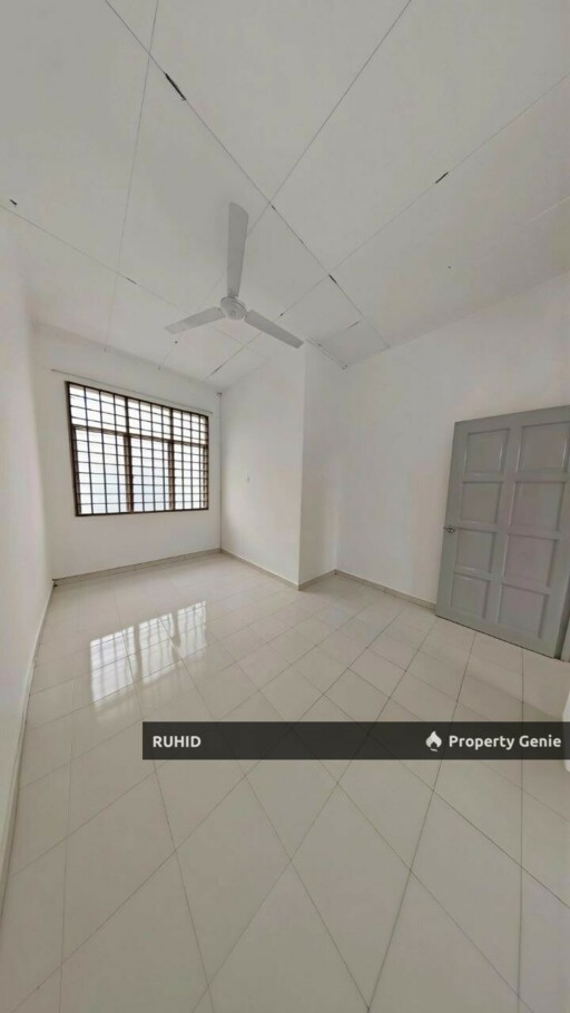 Puteri Wangsa Double Storey Terrace Freehold 4R3B Renovated
