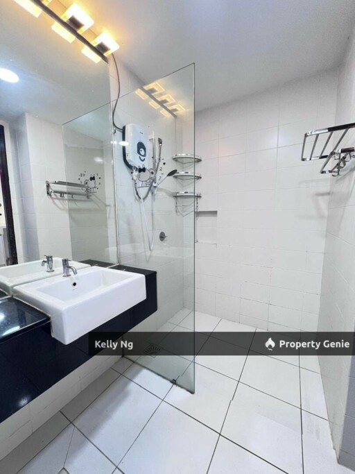 Trefoil Studio Unit Partly Furnished At Setia Alam Shah Alam For Rent
