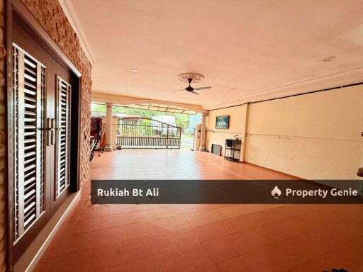 Freehold Corner Lot Terraced Home In Seremban 2Storey, 2600 Sqft
