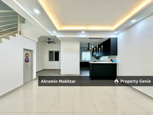 Partially Furnished, Gated & Guarded | 3-STOREY INTERMEDIATE AZALEA @ BUKIT RAHMAN PUTRA