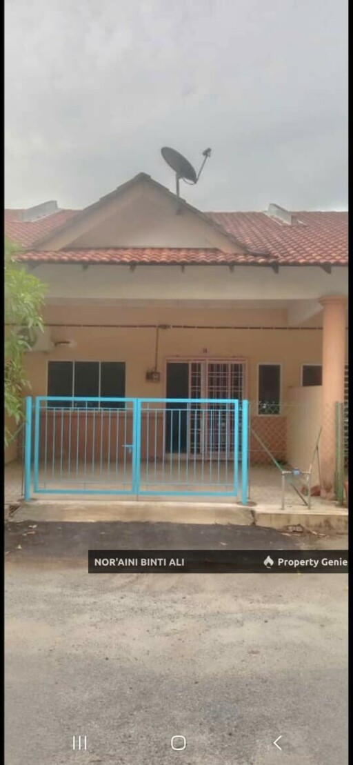 RUMAH TERES SETINGKAT UNTUK DIJUAL - Perumahan Permatang Badak Perdana, Kuantan.