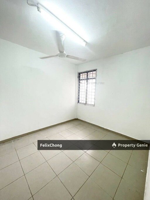 Taman Daya Low Cost Flat,Jalan Nibong,Johor Bahru,Level 4,Renovated