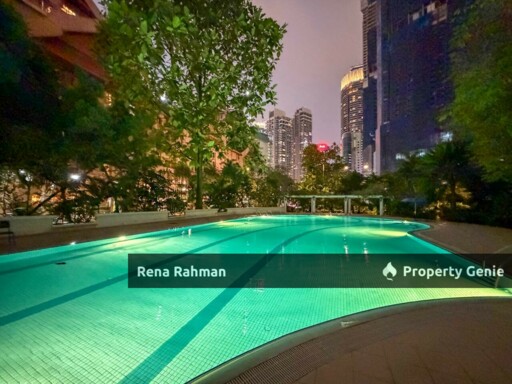 FOR SALE | 1A STONOR CONDOMINIUM