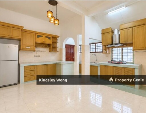 Menglembu Impiana Below Market Bank Value Well Maintained Unit 1.5 Storey Terrace House