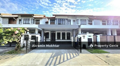 FREEHOLD, FACING OPEN & REFURBISHED | ARCA KARYA SUPERLINK DOUBLE STOREY ALAM IMPIAN (SEKSYEN 35 ALAM IMPIAN)