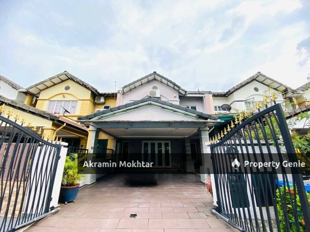 FACING OPEN & PARTIALLY FURNISHED | DOUBLE STOREY TERRACE INTERMEDIATE HOUSE NOVA U5 SUBANG BESTARI