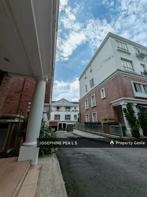 For Sale: Cozy & Elegant Semi-D at Mesra Terrace, Dutamas
