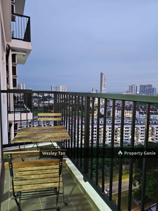 Below Bank Value! Novo 8 Residence Freehold High Floor For Sale