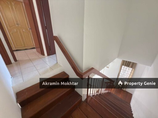 Partially Furnished & Extended | 2 Storey Terrace SP6 Bandar Saujana Putra Selangor