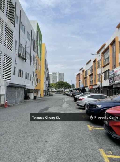 Cheapest Freehold 3sty Shop Office at Glomac Cyberjaya for Sale