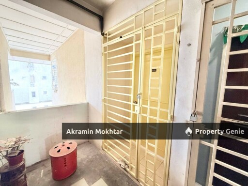 Apartment Bayu Suria, Taman Impian Ehsan, Balakong .