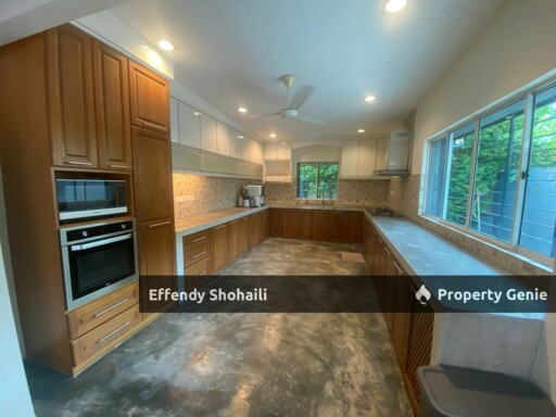 PETALING JAYA SECTION 4 BUNGALOW CORNER
