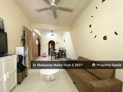 Single Storey Terrace Corner Taman Matang Jaya, Sungai Buloh.