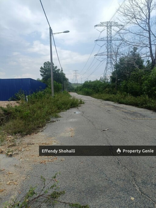 PUNCAK ALAM AMBANG SURIA BANGLO LOT